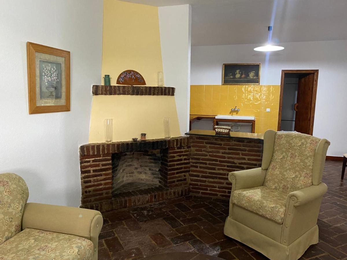 Casas Rurales Monasterio De Rocamador Almendral Экстерьер фото