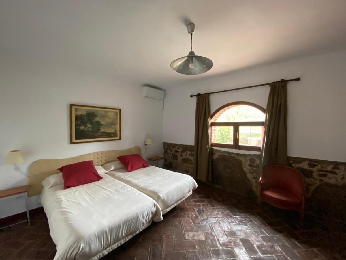 Casas Rurales Monasterio De Rocamador Almendral Экстерьер фото