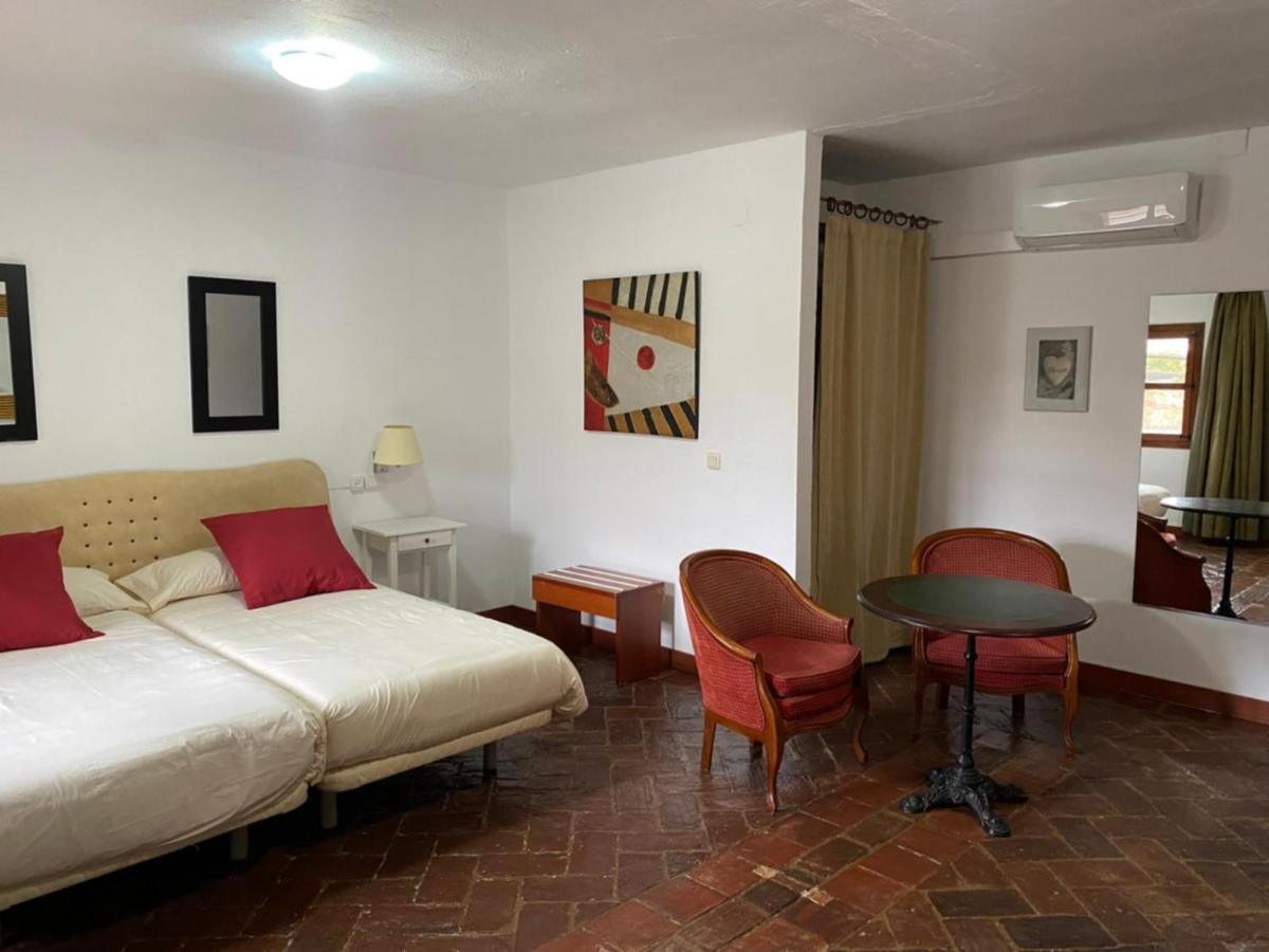 Casas Rurales Monasterio De Rocamador Almendral Экстерьер фото